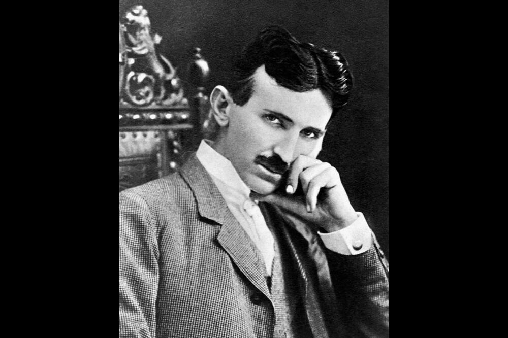 Nikola Tesla je celog života jeo ovu voćku i doživeo 87 godina: Verovao je da to čini mozak moćnijim