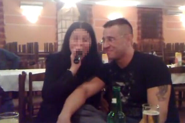 "HTEO SAM DA GA ODVALIM OD BATINA, ALI IPAK..." Najžešći MAFIJAŠ po KAFANAMA PRAVIO HAOS, PLJUVAO PO MRTVIMA, a...