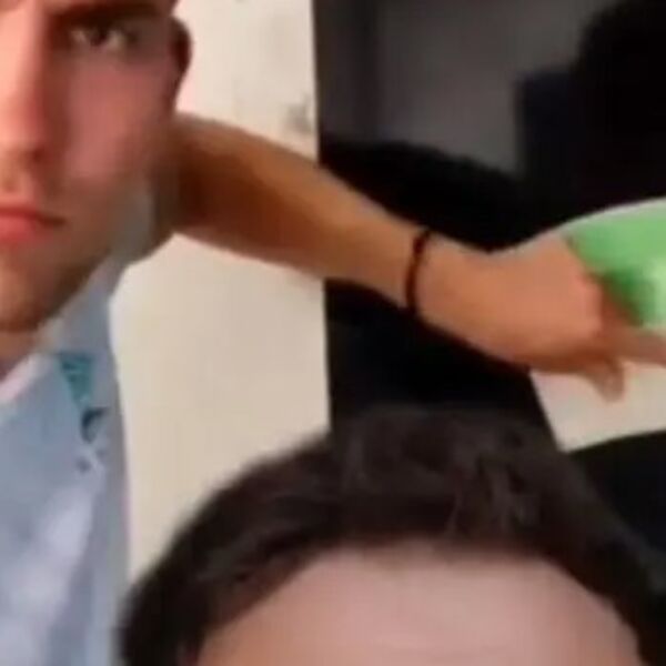 Jedna iluzija zapanjila je svet, ljudi se krste kad vide šta je na snimku: Kako je ovo uopšte moguće? (VIDEO)