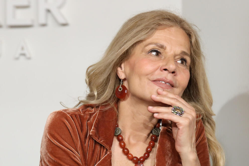 Šta se ovo dogodilo? Voditeljka zatražila pomoć dan pred Uskrs, objavila fotografiju i postavila ovo pitanje