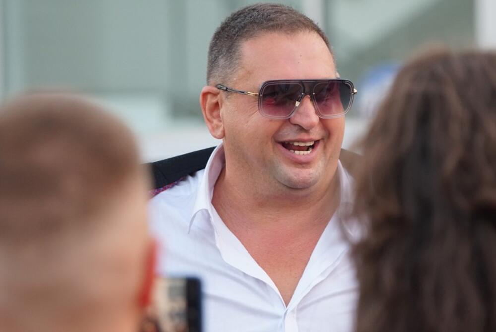 "PIJANA NOĆ JE BILA, ZNAM DA ČE ISPASTI HAOS" Radomir (59) šokirao, SVE IZNEO JAVNO: "BILI SMO STANIJA I JA U..."