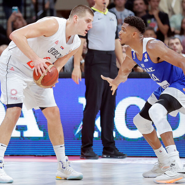 Ništa od sudara Jokića i Janisa!