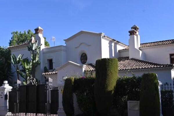 ZAVIRITE U GRANDIOZNU VILU NOVAKA ĐOKOVIĆA U ŠPANIJI: Njenu unutrašnjost Alkaraz može da sanja, od luksuza bole oči