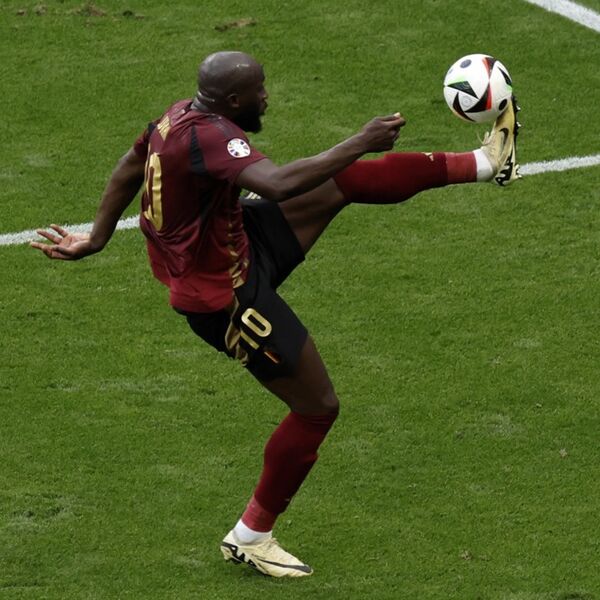 Crvena zvezda hoće kopiju Romelua Lukakua? "Mašina za golove" kao slobodan igrač uskoro na Marakani?