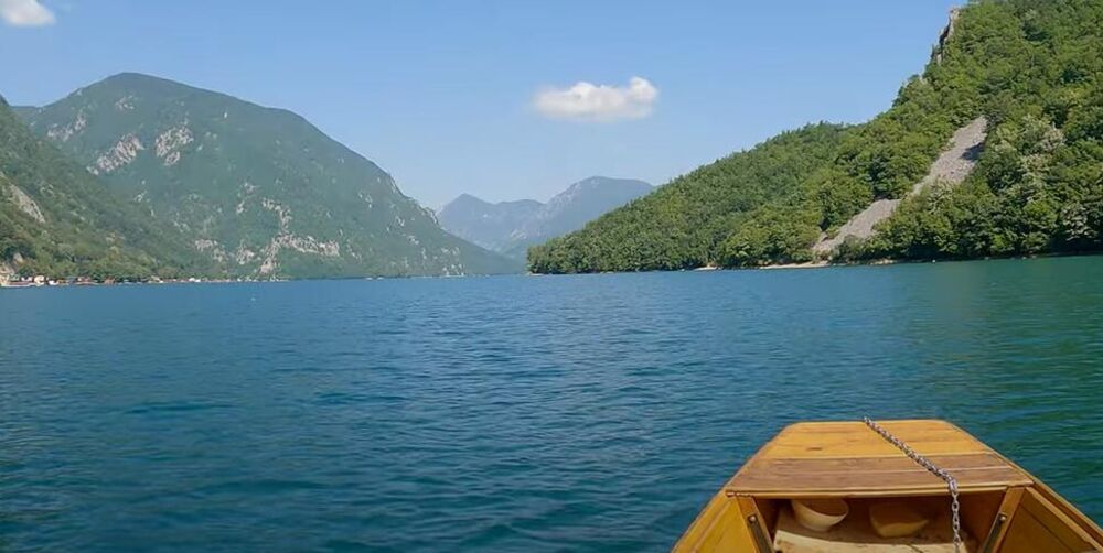Jezero Perućac, Perućac