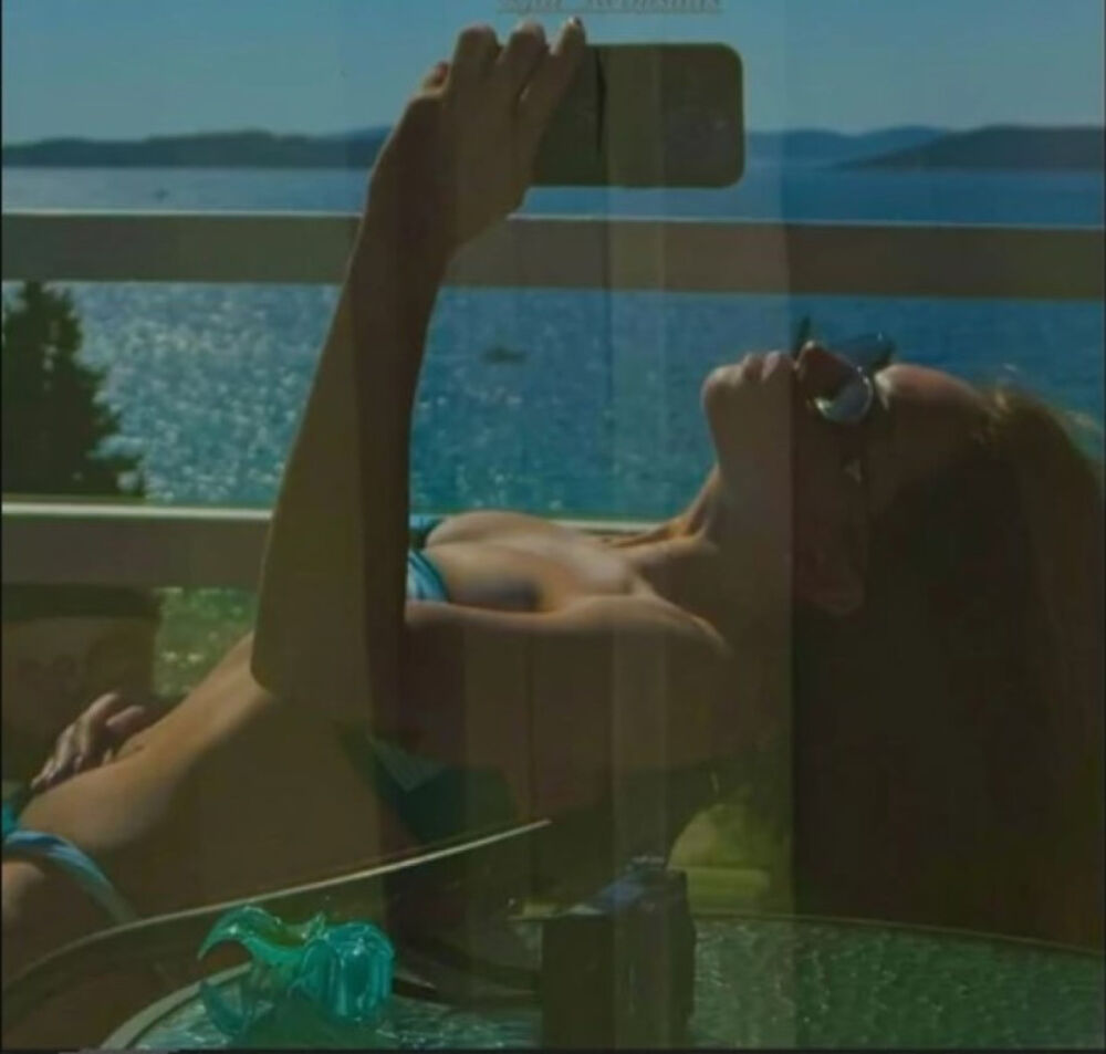 Pevačica je oduševila mnoge fotografijom u kupaćem kostimu