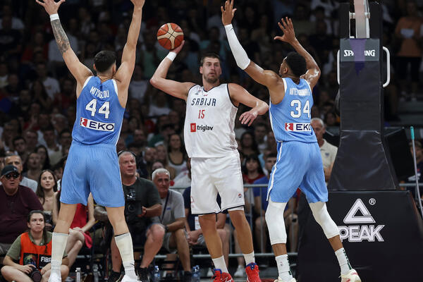 Opasan rival objavio spisak: 4 zvezde izostaju, najbolje vesti za Srbiju