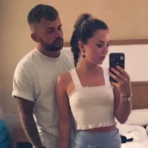 Slikala se sa dečkom i poslala sliku majci: Zbog onoga što je bilo na njoj, htela je da umre od blama (FOTO)