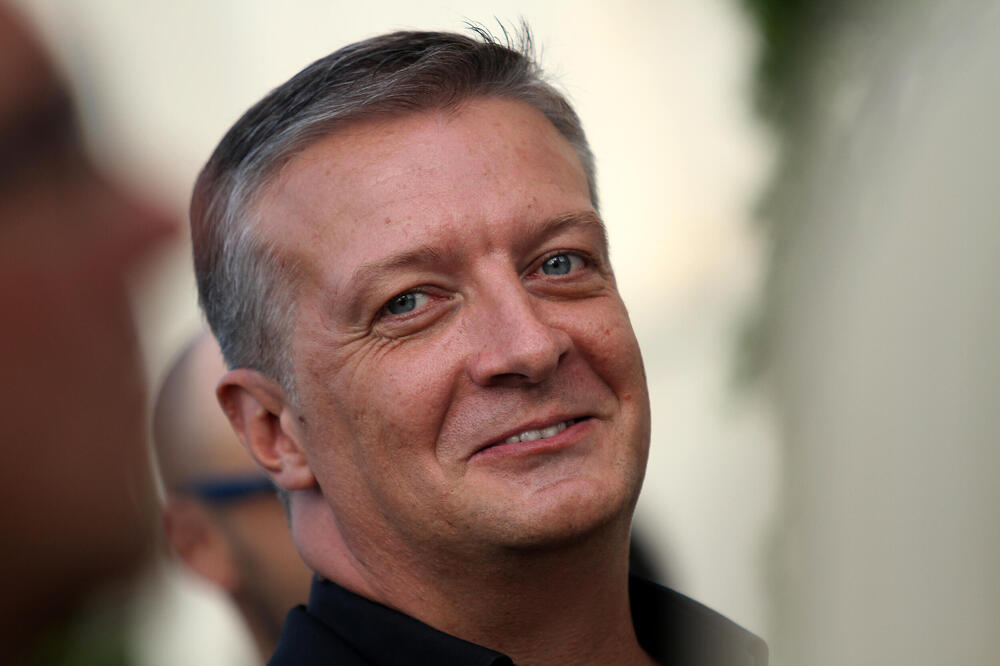 VODITELJ NE KRIJE SREĆU! Čestitke se samo nižu - SLAVLJE U DOMU MAŠANA LEKIĆA