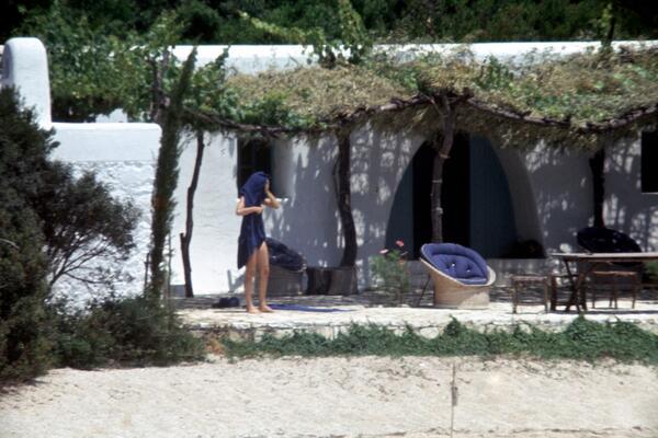 Njene gole slike su prenerazile svet, zvali su ih "žbunom od milion dolara": Od ovog skandala se nije oporavila!