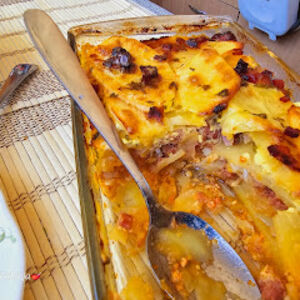 Kad probate ovaj recept zaboravićete na klasičnu musaku: Svi će vam tražiti još jednu porciju, zasitna je i ukusna