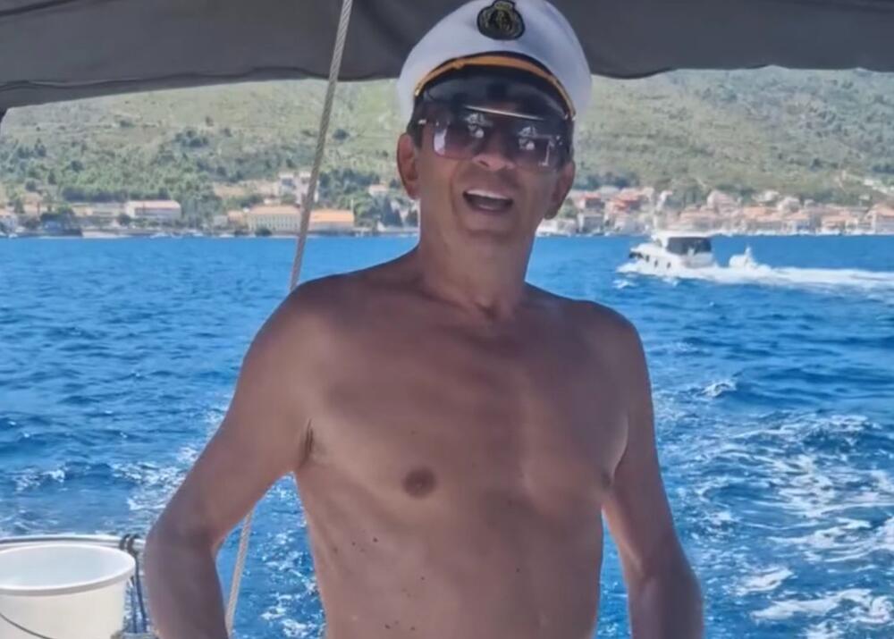 ŽIKA JAKŠIĆ OTKRIO DETALJE VEZE SA 20 GODINA MLAĐOM PEVAČICOM: Nacija u ŠOKU, a sve je počelo u "Zvezdama Granda"