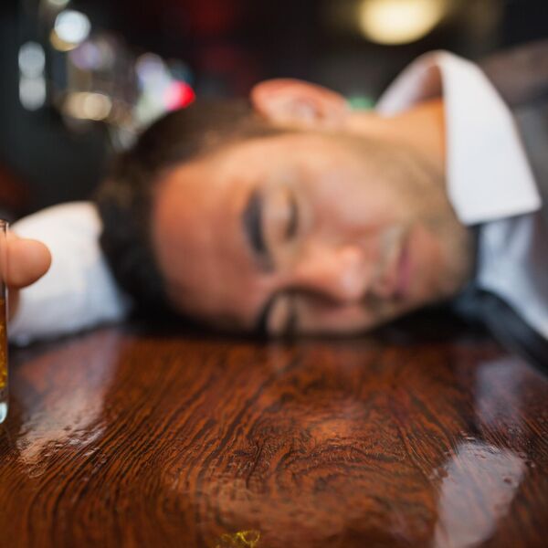 Farmaceutkinja upozorila Srbe na važnu stvar: Ukoliko pijete ovu grupu lekova i alkohol ishod može biti poguban