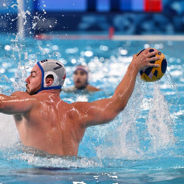 "Barakude" se boje i posrnulih "Delfina": Hrvatska pobegla od Srbije!