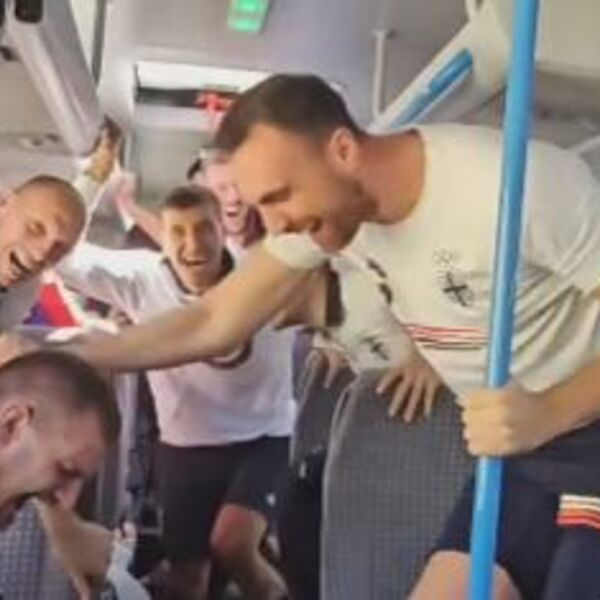 Nikola Jokić vodi navijanje! Ceo tim skandira samo jednom čoveku - kakva ludnica