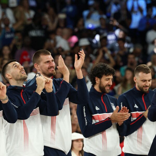 Pomutile im razum: Lepotice "upale" na proslavu košarkaša