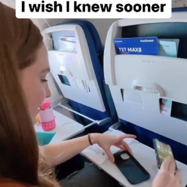 Viralni instagram trik sa kesom za povraćanje u avionu: Jedni kažu da je ovo genijalna ideja, dok su drugi zgroženi