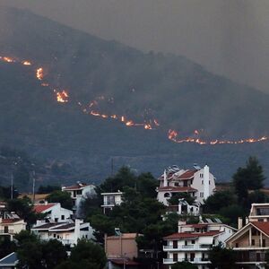 Na snazi najviši nivo upozorenja u Grčkoj! Proglašeno stanje veoma visokog rizika, hitno izdata važna uputstva