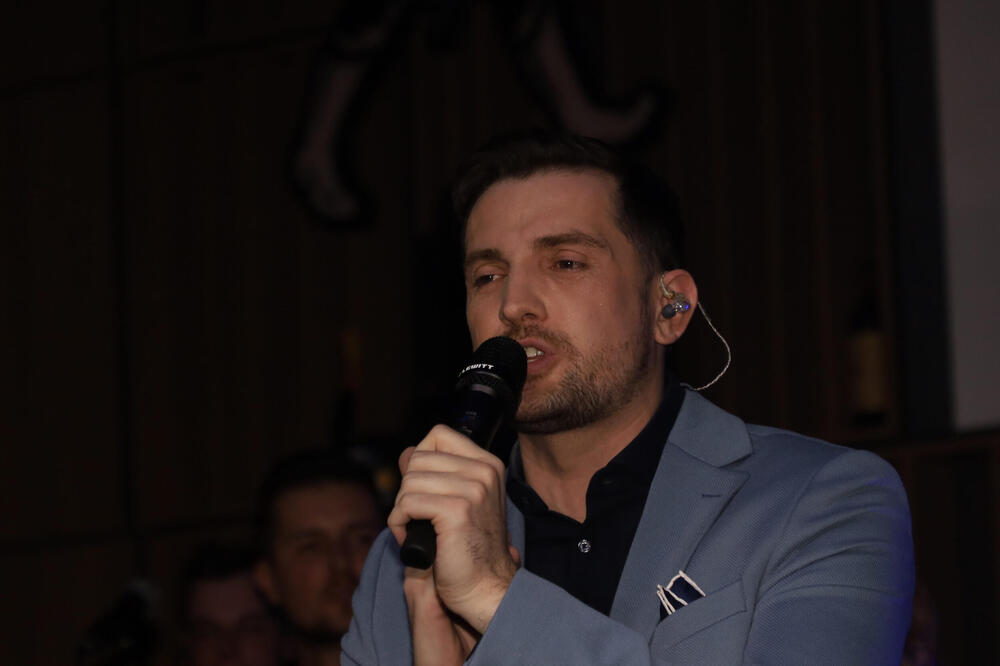 Mirza Selimović se oženio u tajnosti, sreća nikad veća