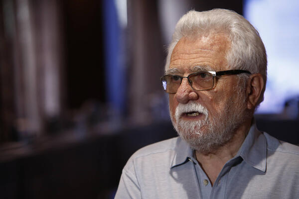 BIBLIJSKA BOLEST DOŠLA NA GRANICE: Da li Srbi treba da se plaše GUBE? Čuveni Dr Radovanović sve detaljno objasnio!