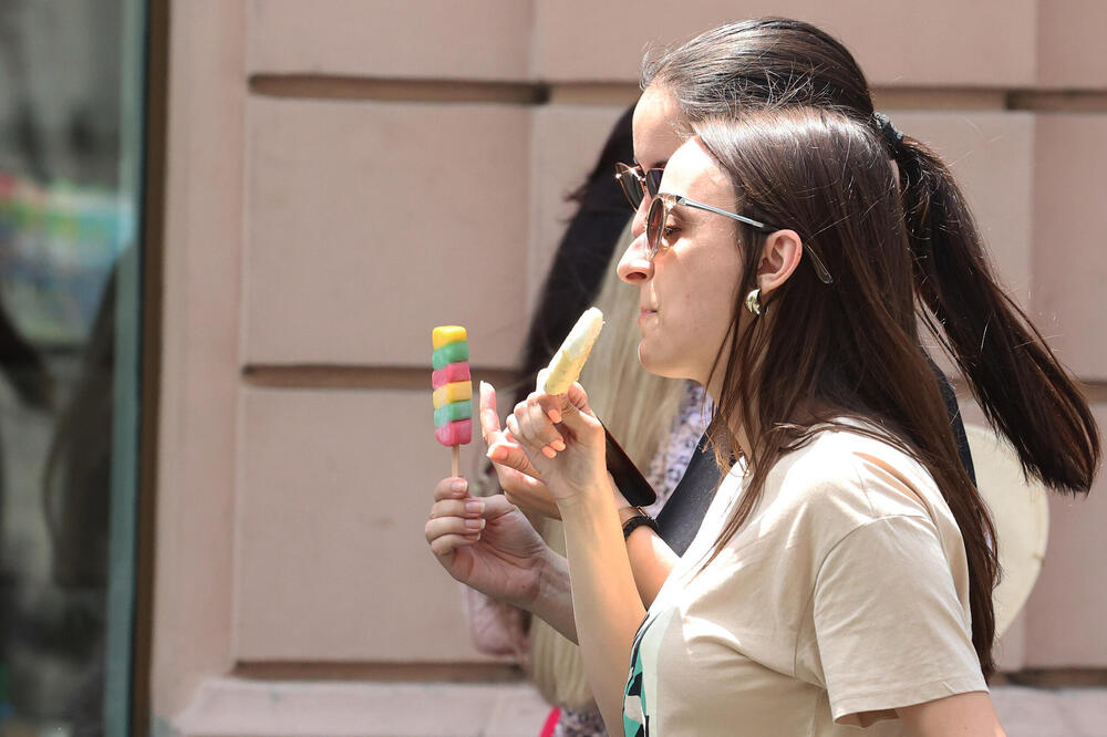 Vraćaju se tropske vrućine! RHMZ izdao upozorenja: Temperature idu i preko 38 stepeni, alarmi u celoj zemlji!