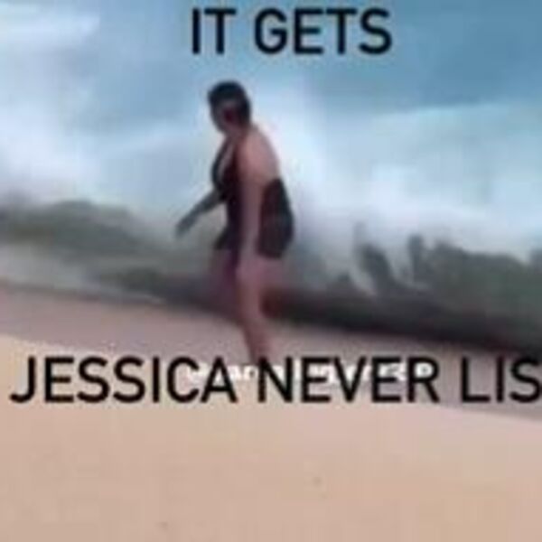 Htela da uđe u vodu, a onda su naleteli džinovski talasi: Nije ni slutila kakav užas će joj se desiti (VIDEO)