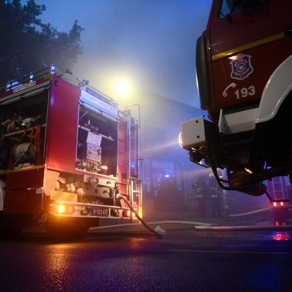 Izbio požar na krovu Immo centra!