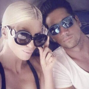 JELENA KARLEUŠA ŽESTOKO POTKAČILA BIRTAŠEVIĆA? Najavila ČIŠĆENJE od lešinara i hijena, nova objava digla prašinu