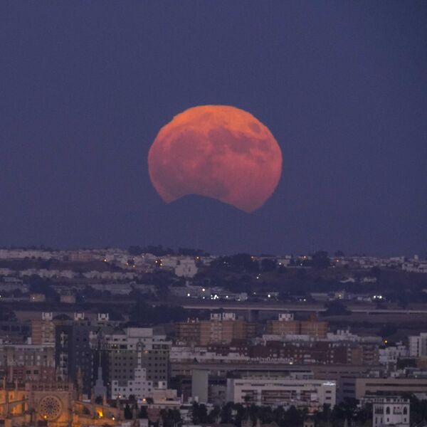 Prekosutra će ceo svet gledati u nebo i to tačno u ovo vreme! Stiže spektakularni fenomen koji skoro nije viđen!