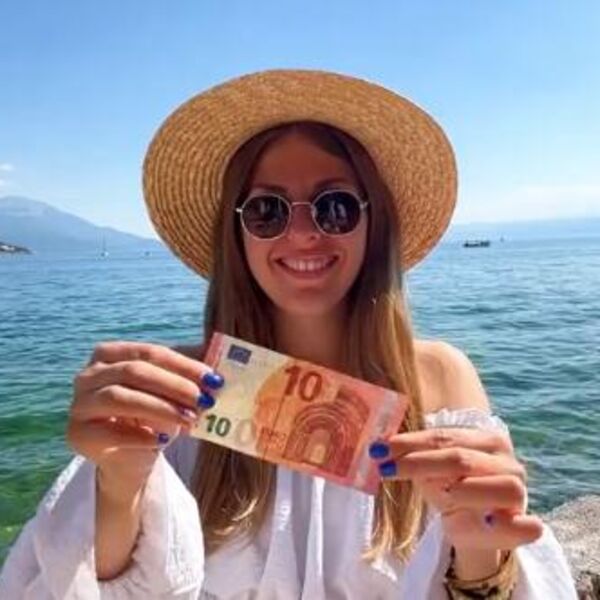 Šta sve može da se kupi na Ohridu za 10 evra? Milica posetila popularnu destinaciju, pa oduševila naciju "ulovima"