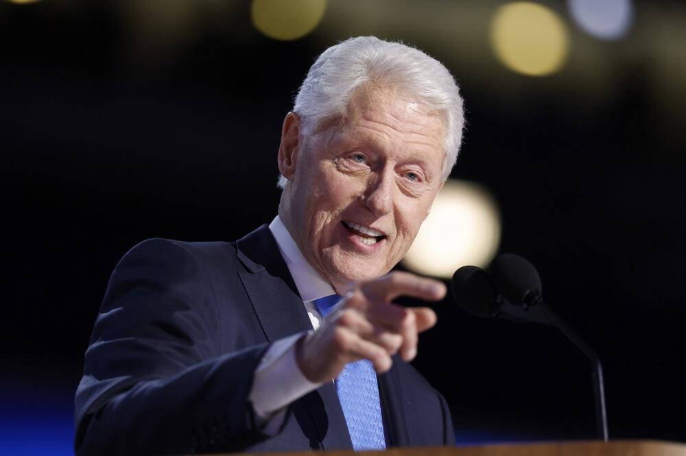 Evo u kakvom stanju je Bil Klinton: Upravo objavljene najnovije informacije!