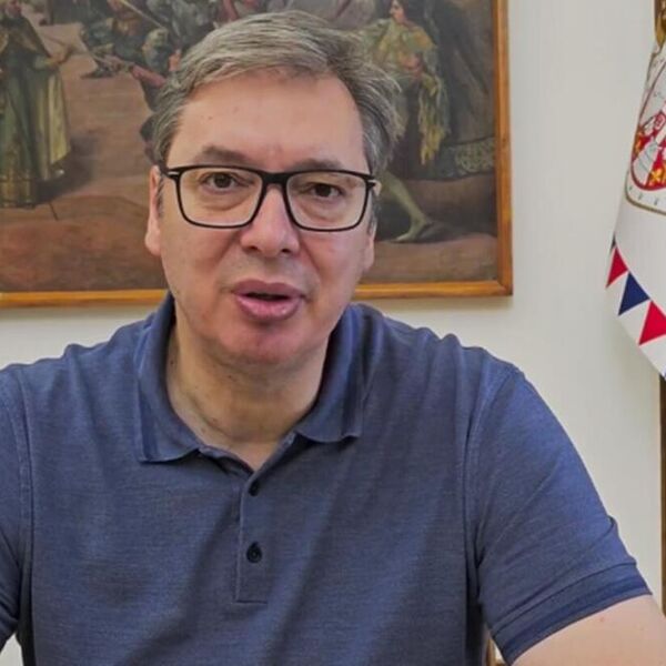 Vučić krenuo za Njujork: Objavio sliku iz aviona i poručio - "Srbija mi već nedostaje"