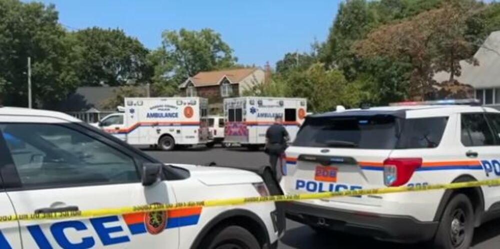 Američka policija, ilustracija