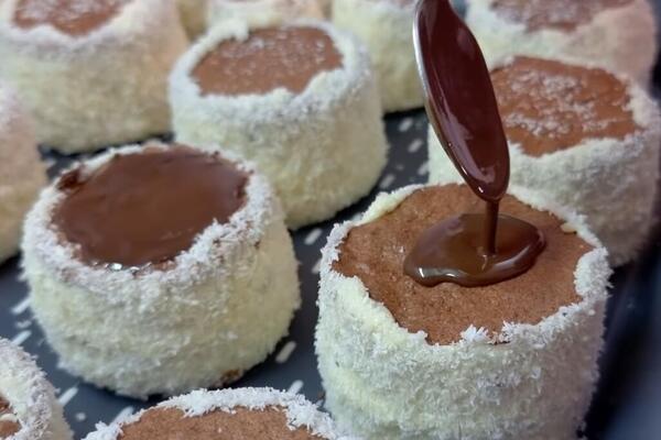 Sočne ruske kape po starinskom receptu: Miluju nepca i idealne baš za svaku priliku, gosti će se otimati za parče