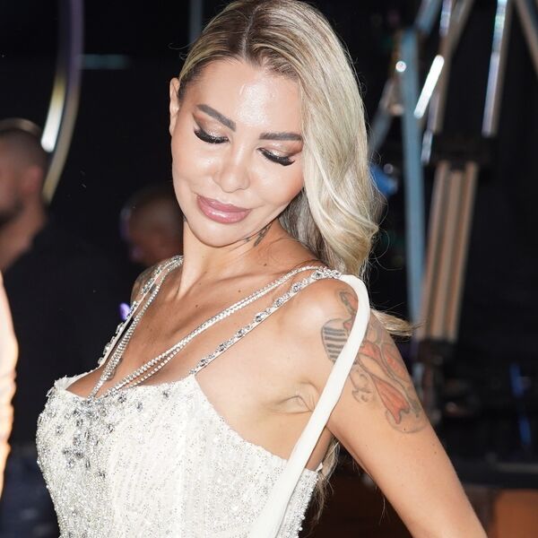 Nije ga bilo briga što će snimak videti cela Srbija: Varnice između njih sve su veće, strast ne mogu da oduzdaju