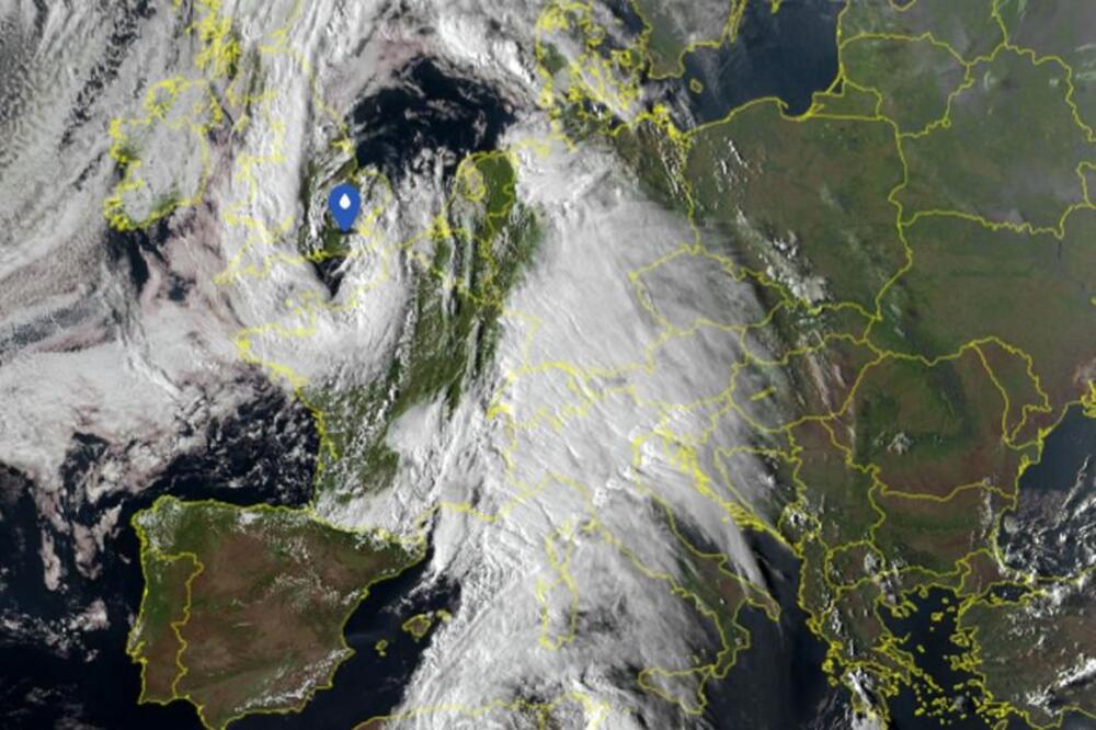 Pogledajte kako se oluja kreće ka Srbiji, snažni oblaci su sve bliži: Evo kada stižu obilni pljuskovi i grmljavina!