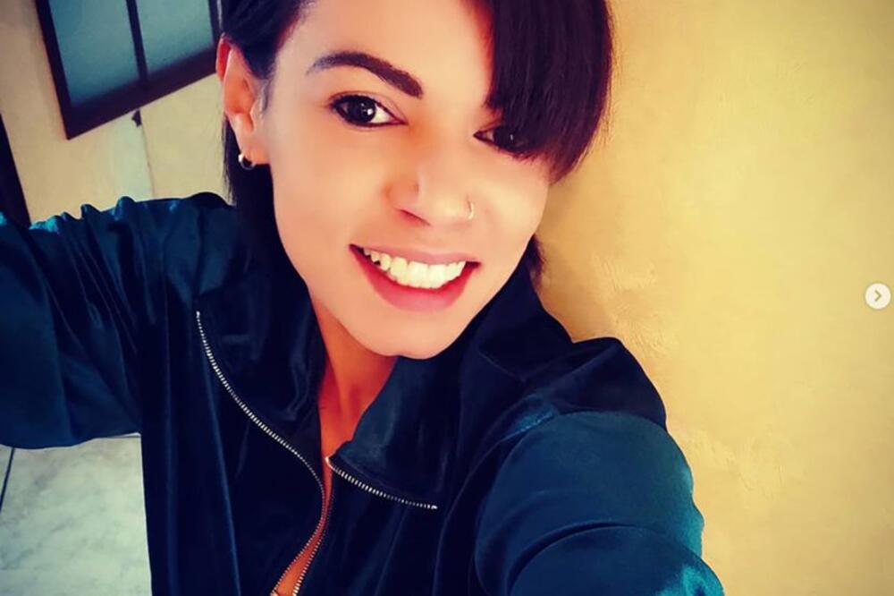 Anu muž ubio nožem, ćerka joj držala peškir na rani: Poznati detalji užasnog ubistva, a evo gde su njena deca sada