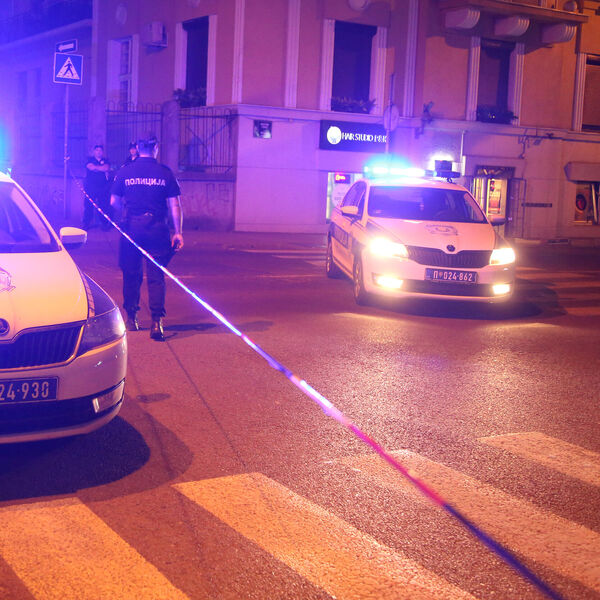 MUŠKARAC (34) ZAVRŠIO U KOMI ZBOG POGREŠNOG DRES KODA? Krvava tuča u poznatom zemunskom restoranu, ŽIVOTNO UGROŽEN!