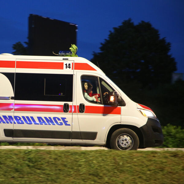 Stravična saobraćajka kod Mostara: Bračni par poginuo na licu mesta, tri devojke povređene!