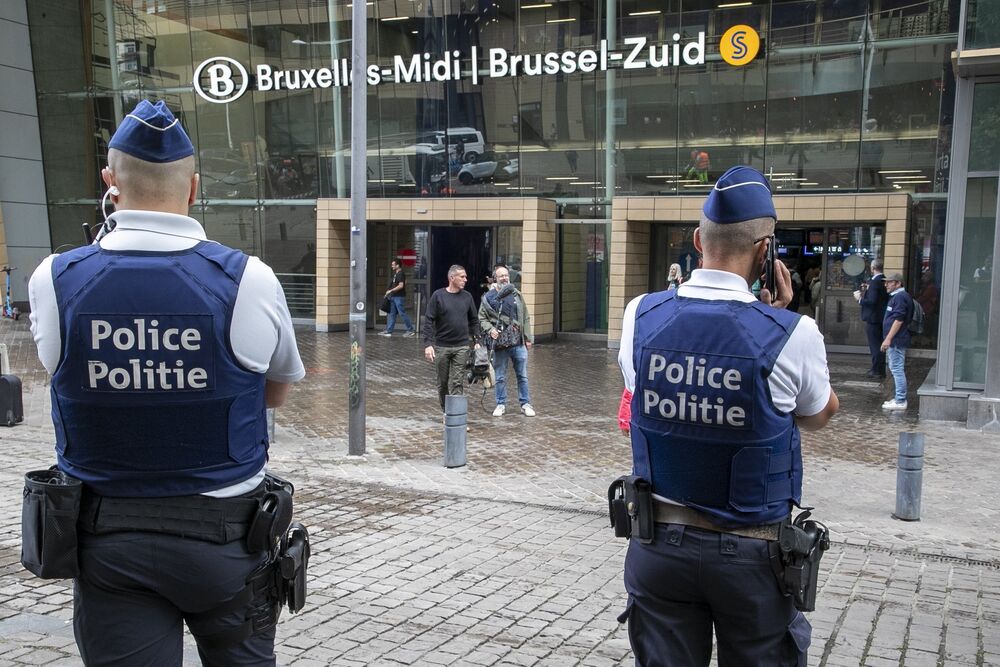 Železnička stanica Midi, Belgijska policija, Brisel, Belgija