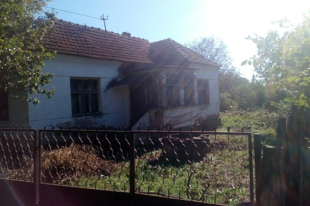 Vlasnik prodaje kuću i plac za samo 9.000 evra! Svi se pitaju zašto je ovako jeftina, a evo u čemu je caka (FOTO)