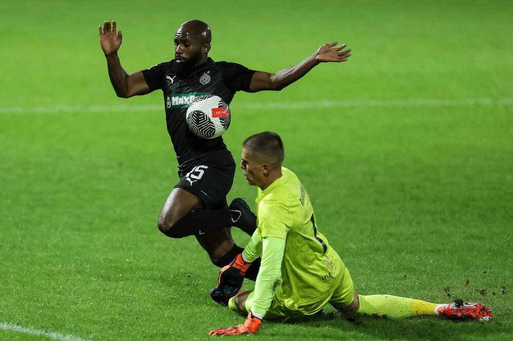 Kalulu odbio faransku ponudu iz Kine zbog "siće" u Partizanu! (Foto)