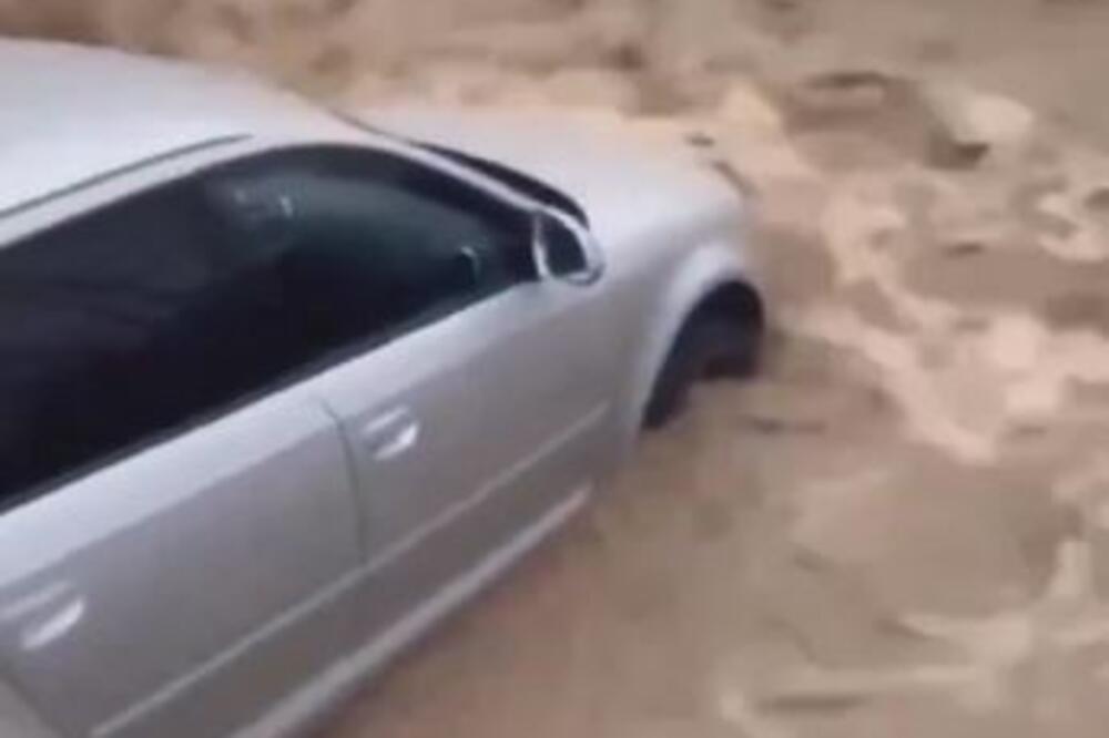 "Kolika bu*ala moraš biti?": Vozač audija hteo da zadivi devojku, pa... Jedva je izvukao živu glavu! (VIDEO)