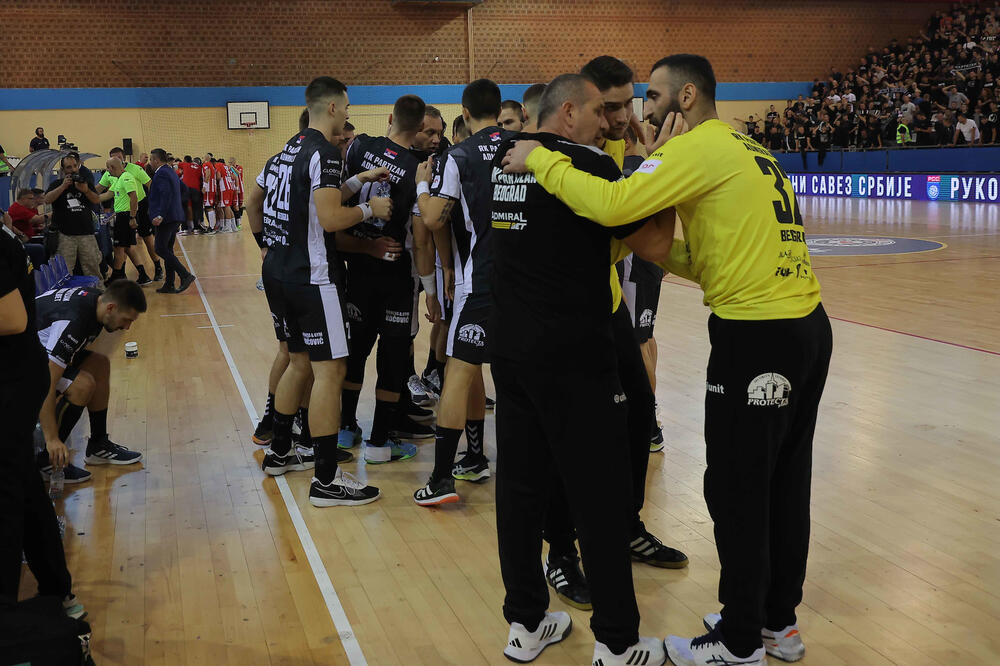 Partizan se iz Atine vraća sa -5, crno-beli se nadaju preokretu u paklu Banjice (Foto)