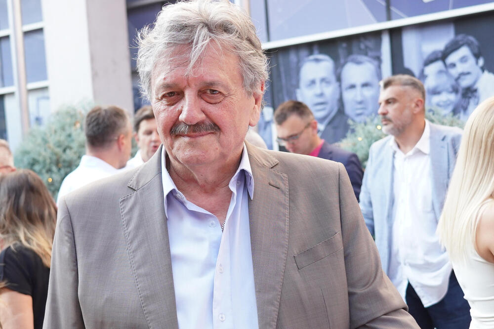 Otkriveno kolika je penzija Radoša Bajića: Narod će zanemeti kada bude video cifru koja mu leže na račun