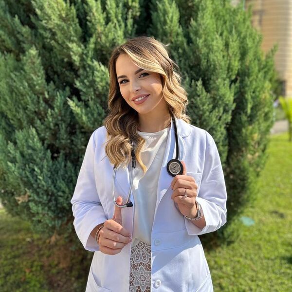 Čudesan put jedne od najlepših teniserki sveta: Osvojila Rolan Garos, pa šokirala sve i postala doktor!