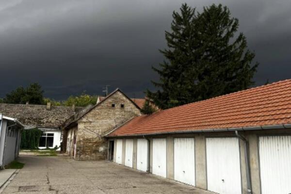 Nevreme samo što se nije sručilo na Beograd! Oglasio se RHMZ, evo šta će biti u narednim satima! (FOTO)