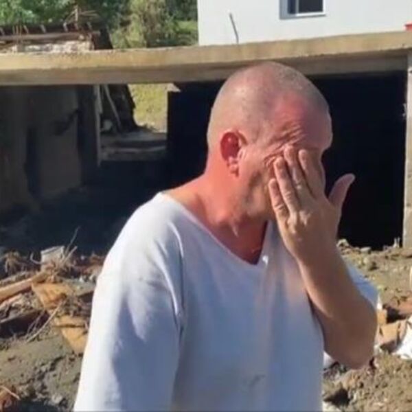 "Bila je s unukom, udarilo je drvo i..." Svekar trudnice koja je stradala u poplavama u Bosni grca u suzama (VIDEO)