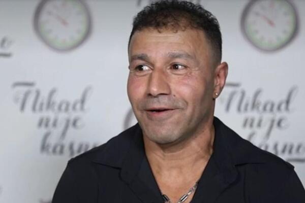 On je zbog NATO agresije morao sklopiti pakt sa Albancima! Bio prisiljen da im da jednu stvar