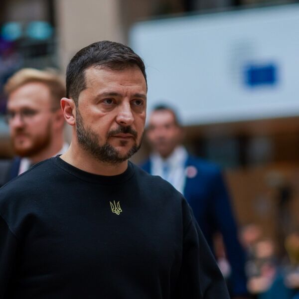 ŠTA JE SAD OVO? Svet zanemeo od šoka zbog onog što je Zelenski izustio u javnosti, Zaharova se MOMENTALNO OGLASILA!